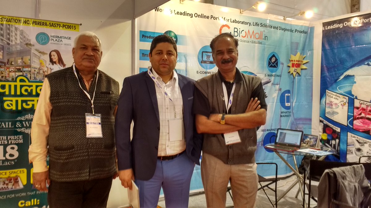 BioMall_ai's tweet photo. Old friends and new partnerships @ Global Lab Expo 2018 !
Today is the last day, visit biomall at Stall no 6!

#biomall #globallabexpo https://t.co/LQ2vZWUK0b