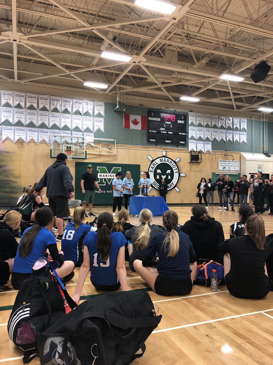 athleticsEMS's tweet photo. Award Presentation!!! #provies https://t.co/x21V9BMePu