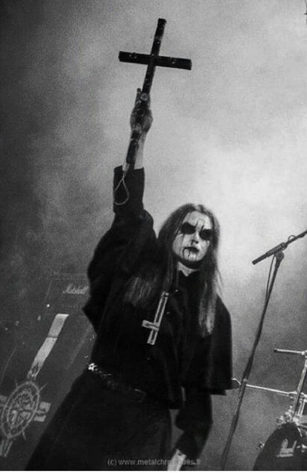 BlackMetalPage's tweet photo. #Nattefrost #blackmetal https://t.co/O69jSrfCJX https://t.co/g7MKk11Cwl