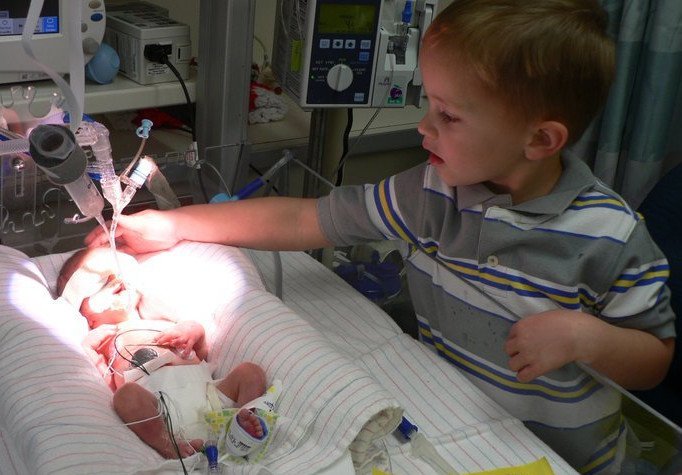 One of the most valuable things we can offer our children in times of crisis is clear, consistent information. Answering Your Children’s Questions About a Baby in the NICU bit.ly/2tNLoca