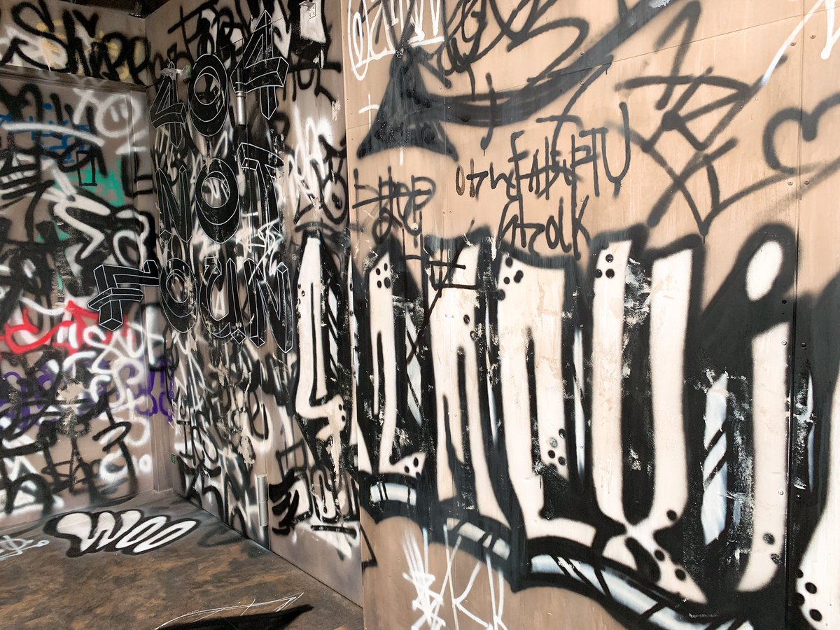 💥明日オープン💥】 11/26(月)🎼グラフィックアートブース🎧 💥待望の