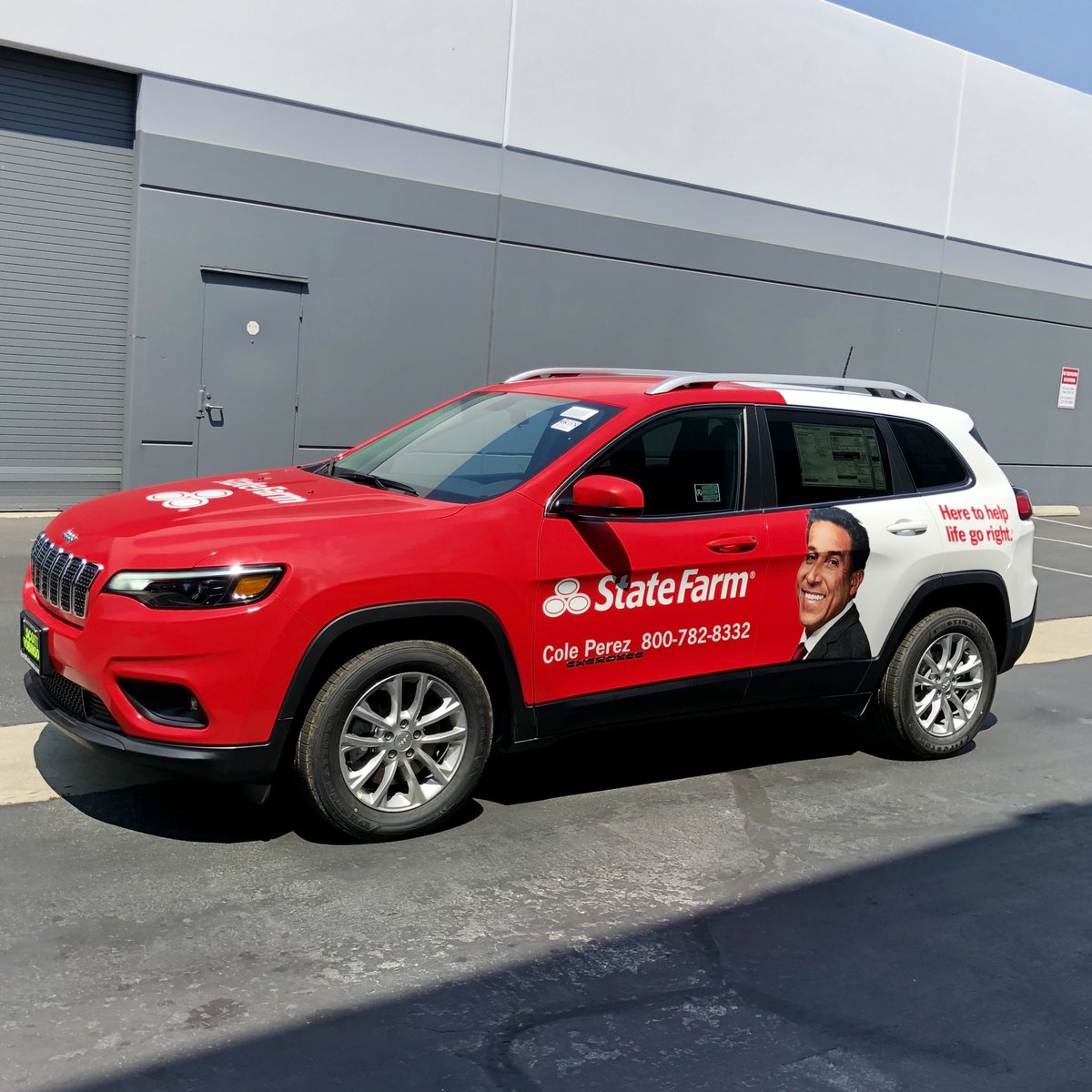 State Farm kicked off the 2018-19 #NBA season with a new TV spot called “Nice Moments,” starring Houston Rockets’ #ChrisPaul and State Farm agent Cole Perez (played by actor #OscarNuñez).

#TeamIconImage #PictureCar #VehicleWrap #Jeep #VinylGraphics #ArtDirection #TVCommercial