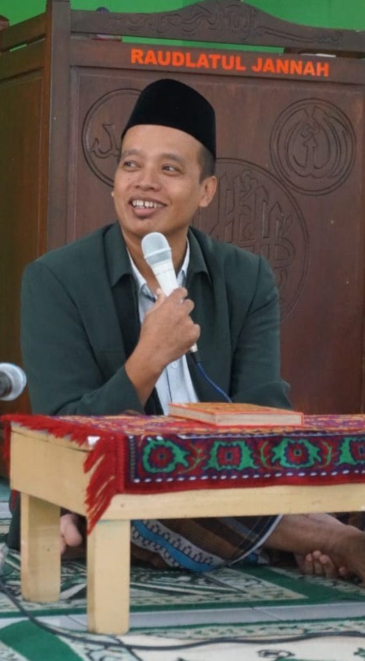 Kyai muda, aktifis, pejuang politik...
<a href="/UmaruddinMas/">Umaruddin Masdar</a>