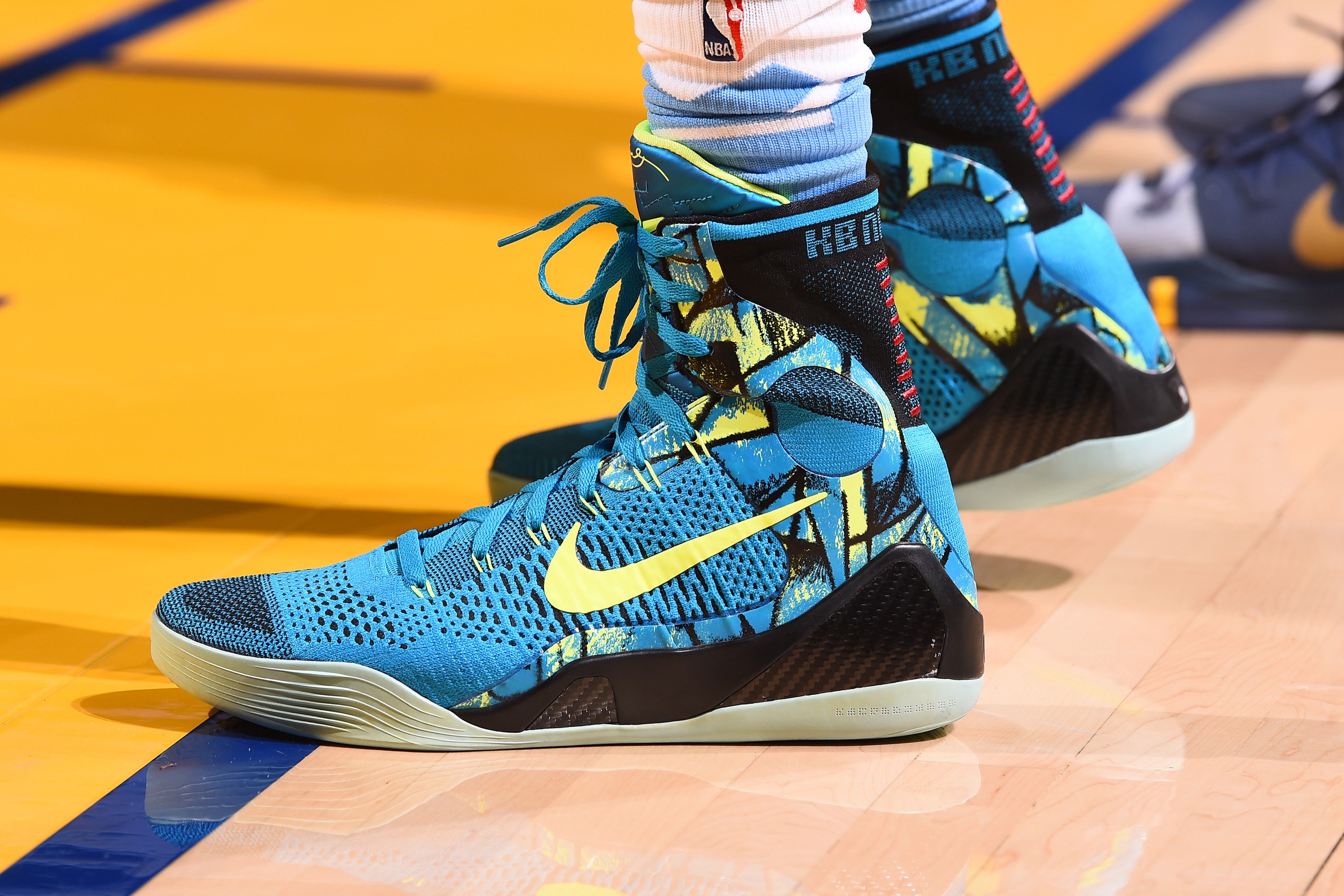 Найк коби. Nike Kobe 9. Найк Коби 9 Элит. Nike Kobe 9 Elite. Nike Kobe Elite.