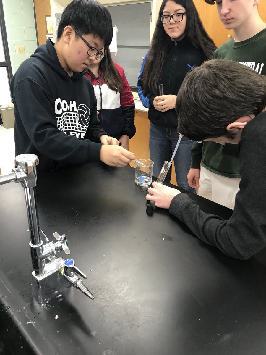 mhempen4's tweet photo. DNA extraction activity the day before Thanksgiving break 🦃#science #d127getsreal https://t.co/FPwAJNu9I5