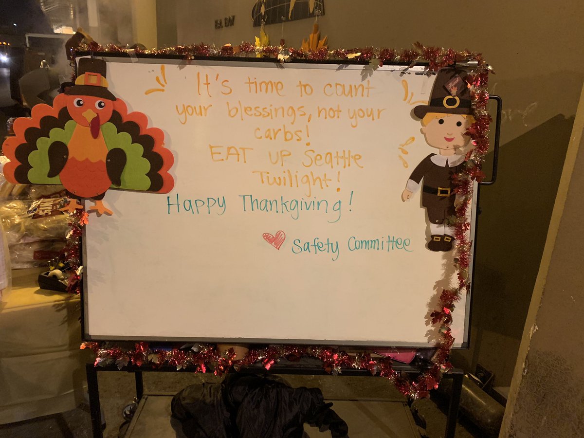 Seattle Twilight tweet media