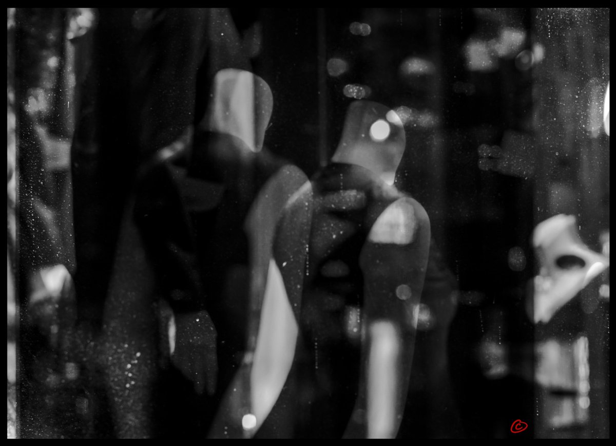 davisseau's tweet photo. ©By #davisseau #monochrome #blackandwhitephotography #dvsso #doubleexposure https://t.co/Hhv3TBXEUt