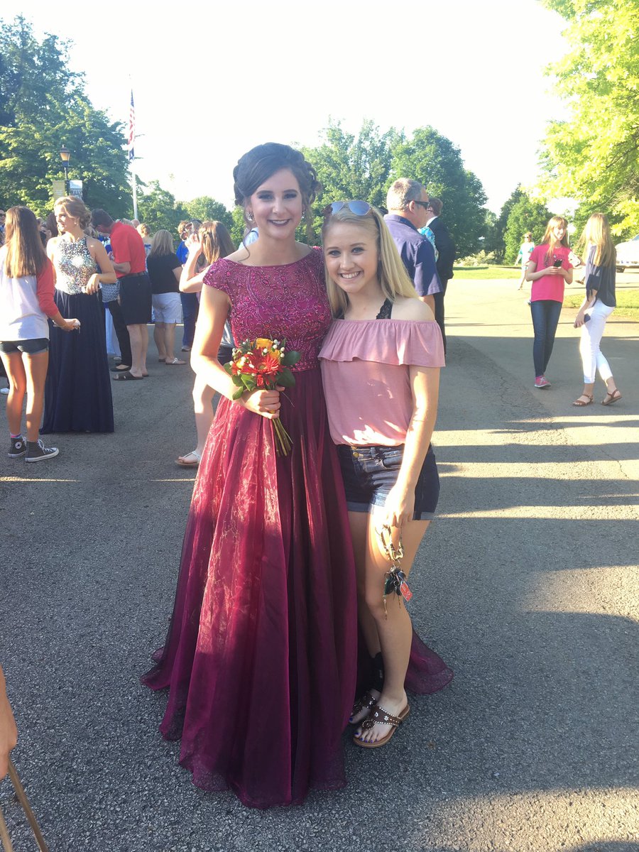 sarahdowns20's tweet photo. HAPPY BIRTHDAY ABIGAIL!!! Hope your 18th was fabulous, you deserve the world girl! Miss you lots ❤️ hope you are having a great senior year https://t.co/vOzTnTLAJE