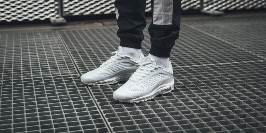 nike air max deluxe white sail & platinum