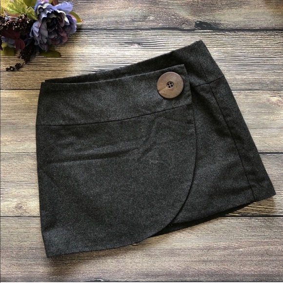 geeko_friendly's tweet image. So good I had to share! Check out all the items I&apos;m loving on @Poshmarkapp #poshmark #fashion #style #shopmycloset #hbyhalston #savida #mulberry: bnc.lt/focc/6kgyL4mHSR