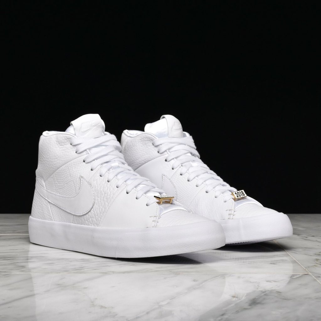 nike blazer royal qs triple white