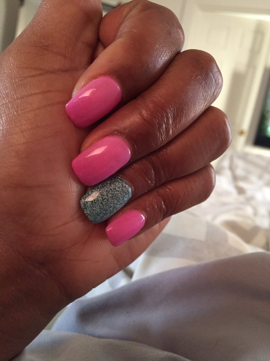 relatedTWEETS35's tweet image. My nails natural gel polish #noTIPS #moodchange
