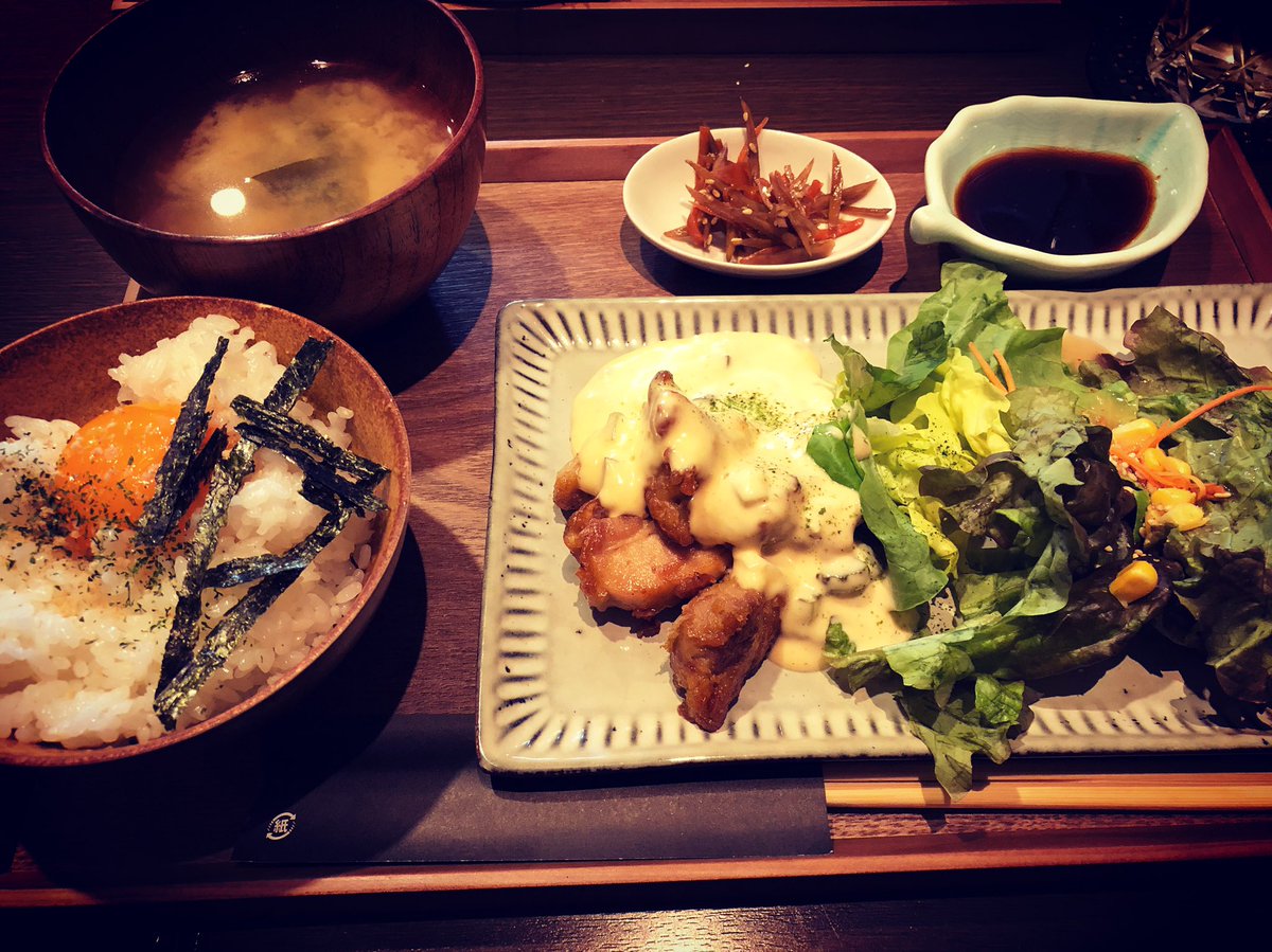 Butterfly_ENA's tweet photo. CRTのLIVEの前に、MAGAりにきました👍
今日は明太タルタル!
ウマウマでした、ごちそうさま🙏
#MAGARINARI
#チキン南蛮専門店
#TMH
#ChainedRockTriangle
#ちかしがわるい https://t.co/DL7fHR52Ak