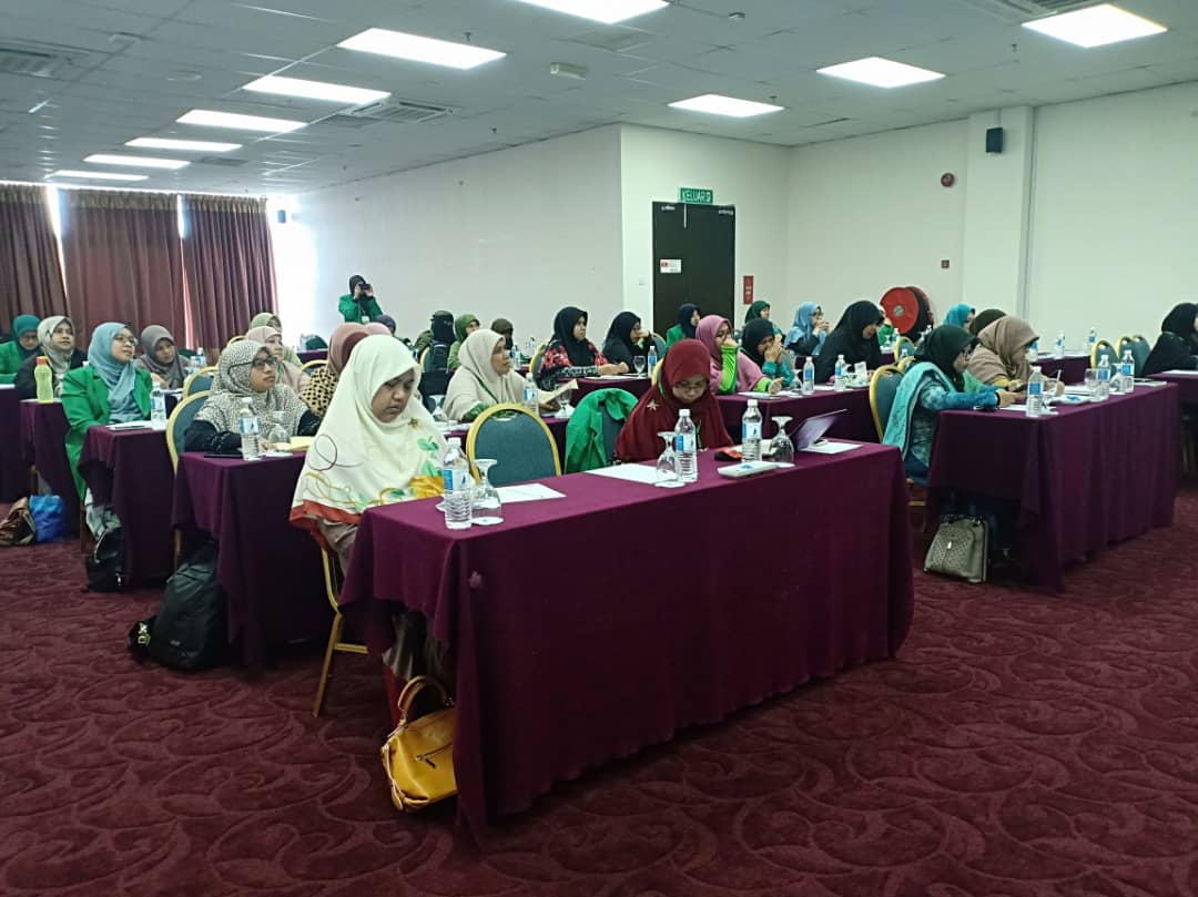 WHasrina's tweet photo. Kami berkampung  di sini selama 2 hari https://t.co/UzPbs5mmok
