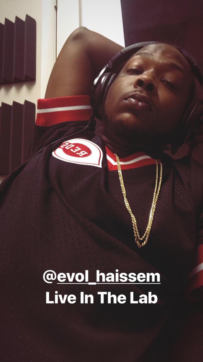 Bullseye_Live's tweet photo. #BookNow #StudioSession #StudioTime #Tampa #AppointmentOnly #BullseyeStudios #RecordingStudio #ToolOnDaBoards #ProTools #Apple #Production #Beats #Podcast #Photography #Graphics #Empire⁠ ⁠#BetThatRecords #BullsEyeLive #BluntSessions #GlowGangSouth #TampaWillWin #BetThat https://t.co/YUgvMBoF5g