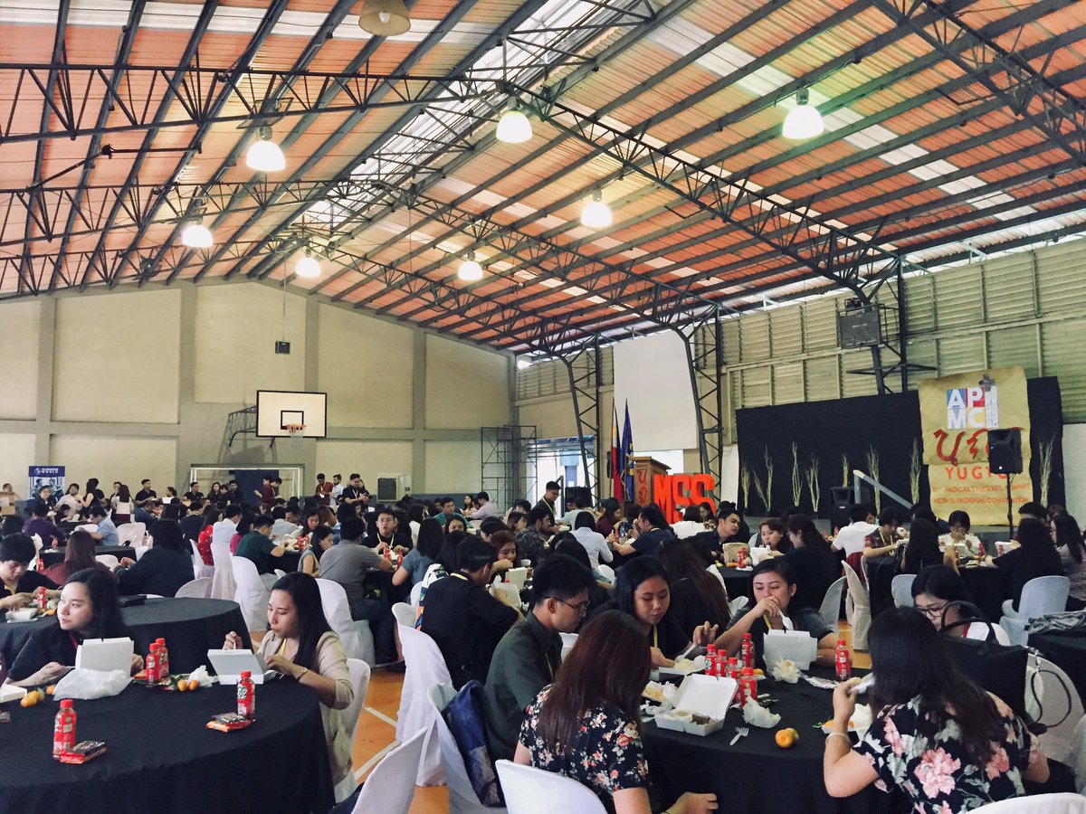 sbu_medsc's tweet photo. SBCM Delegates at the 13th Medical Students Summit ✨
#YUGTO #MSS2018 #APMCSN360 https://t.co/t8CMtD5NwX