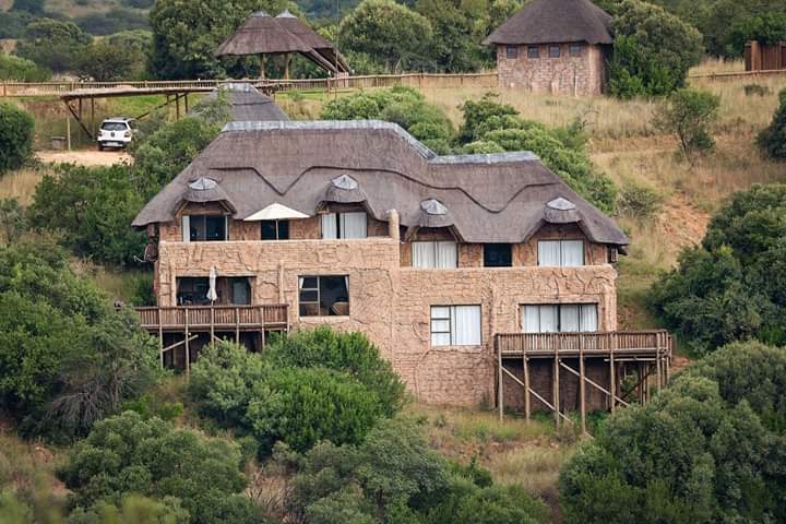 MahikengL's tweet photo. @MahikengL @MagaliesMeander  @MagaliesburgSA  @NWPGTourism @GuideSelf @SATravelMag @ViewingGuide @Game #GameDrives #GameWalks #BikeTrail #SunsetViewingDeck #LuxurySelfCatering #OneHourFromJoburg #JustForYou ! https://t.co/i742QlYCr6