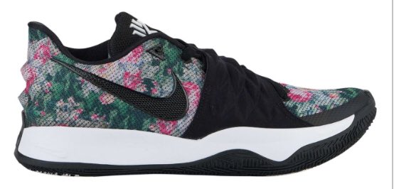 バッシュ Com Nike Kyrie Low Floral カイリーlow 花柄です 海外12 1発売 国内発売の際はお知らせします T Co Zx5bdk7fvm Twitter