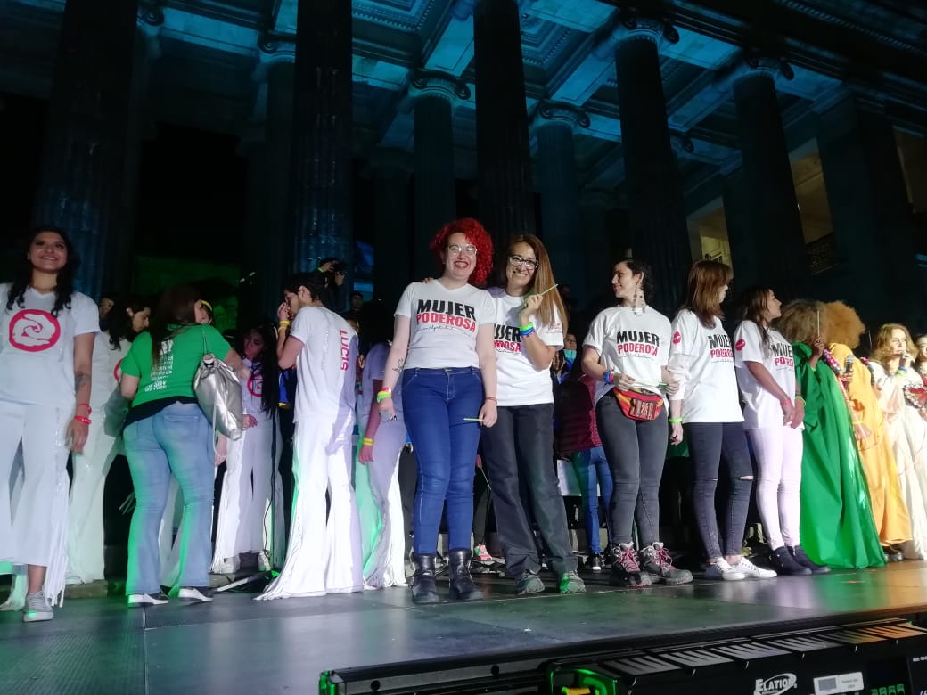 roxa_guzman's tweet photo. Una luz por las mujeres 

#NiConElPetaloDeUnaRosa #mujerespoderosas #casaensamble #mujer #unidassomosmas #NoMasViolencia https://t.co/BFcmzZoPzU