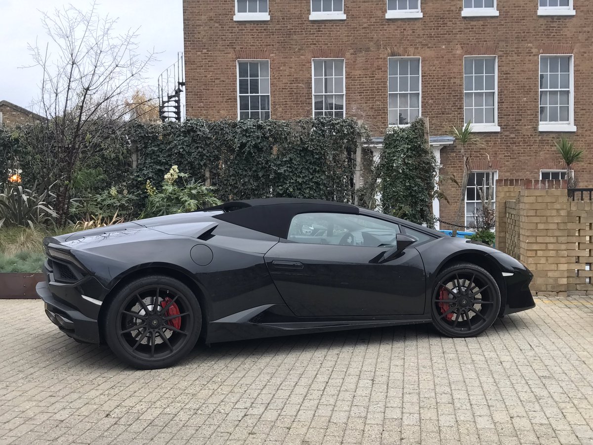 JackStannyPhoto's tweet photo. Nice to welcome back to London @hrolamborghini @Lamborghini #supercar #huracan https://t.co/09X4M6eSIq