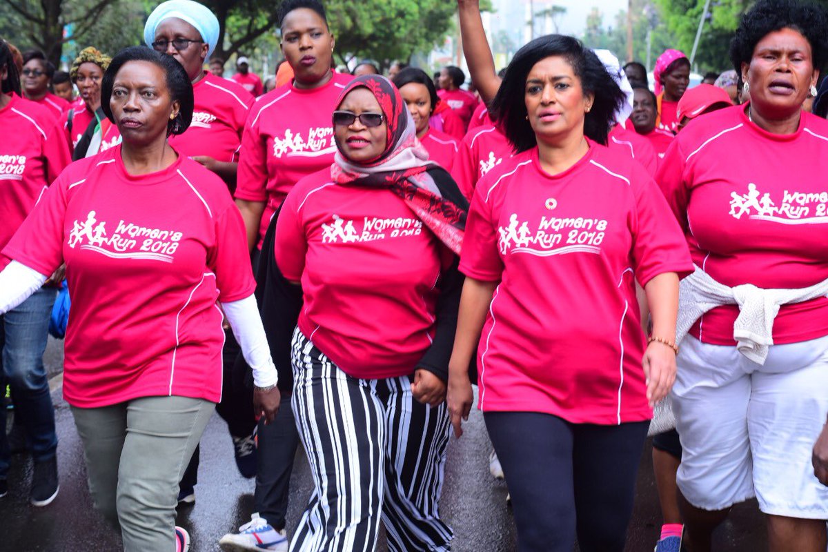 AMB_A_Mohammed's tweet photo. Joined other women leaders at Uhuru Park this 1st day of #16DaysofActivism to flag off the Women’s Run 2018 and call for protection of women and girls against all forms of sexual and gender based violence. https://t.co/dRRmMJwL7a