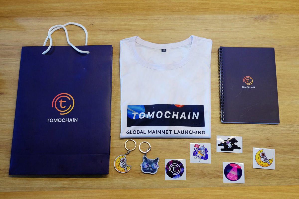 BuildOnViction's tweet photo. Hey TOMO fellas, wanna get one of these bad boys (or 20 $tomo)?
Please add some more joy to our mainnet by taking cheering pictures or making gifs/videos yourself and sending us before next Tues to grab the gift π
Have fun and enjoy the party π
#TomoChainMainnet #ComingToYou https://t.co/AFCjOJRDGc