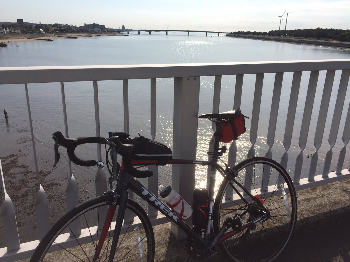hide_charikozou's tweet photo. 3ヶ月ぶりくらいに走りました
久々すぎて体がとても疲れました
Rt走   64.9km/1530km
まだまだ先は長いですが
暇を見つけて1530km達成します！ https://t.co/IpEenziuVB