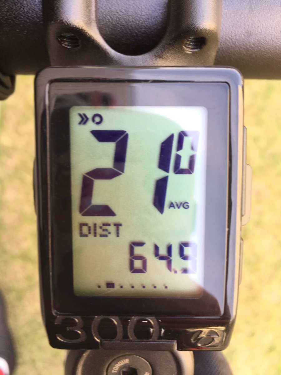 hide_charikozou's tweet photo. 3ヶ月ぶりくらいに走りました
久々すぎて体がとても疲れました
Rt走   64.9km/1530km
まだまだ先は長いですが
暇を見つけて1530km達成します！ https://t.co/IpEenziuVB