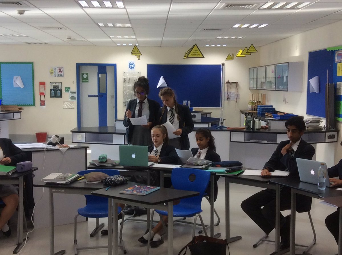 ReptonDXBPhysic's tweet photo. Year 11’s presenting and debating energy resources. Emission v usefulness debate to come https://t.co/qIgaeSdjVP
