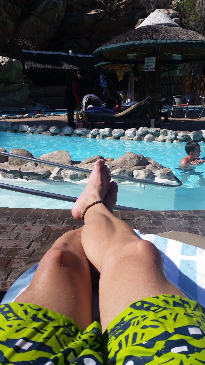 noujouhaan's tweet photo. Its just another manic Sunday!! Whoooa oooh whooo ...... I wish it was monday......its really like a funday!! 

Someone has to do this.....🍹🍹🍹🍹!!

#jouhaan
#avalonsprings
#montagu
#POOL https://t.co/IqyluOhwRW