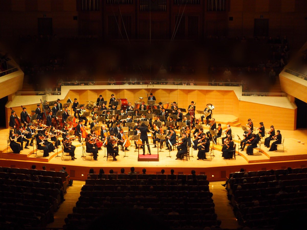 <a href="/MSanderling/">Michael Sanderling</a> led the TMSO in Weber, Himdemith and Beethoven at <a href="/SuntoryHallE/">Suntory Hall</a> 
プロムナードコンサート
11/25（日）サントリーホール
指揮/ミヒャエル・ザンデルリンク
ウェーバー：歌劇『オイリアンテ』序曲
ヒンデミット：ウェーバーの主題による交響的変容
ベートーヴェン：交響曲第7番
#都響