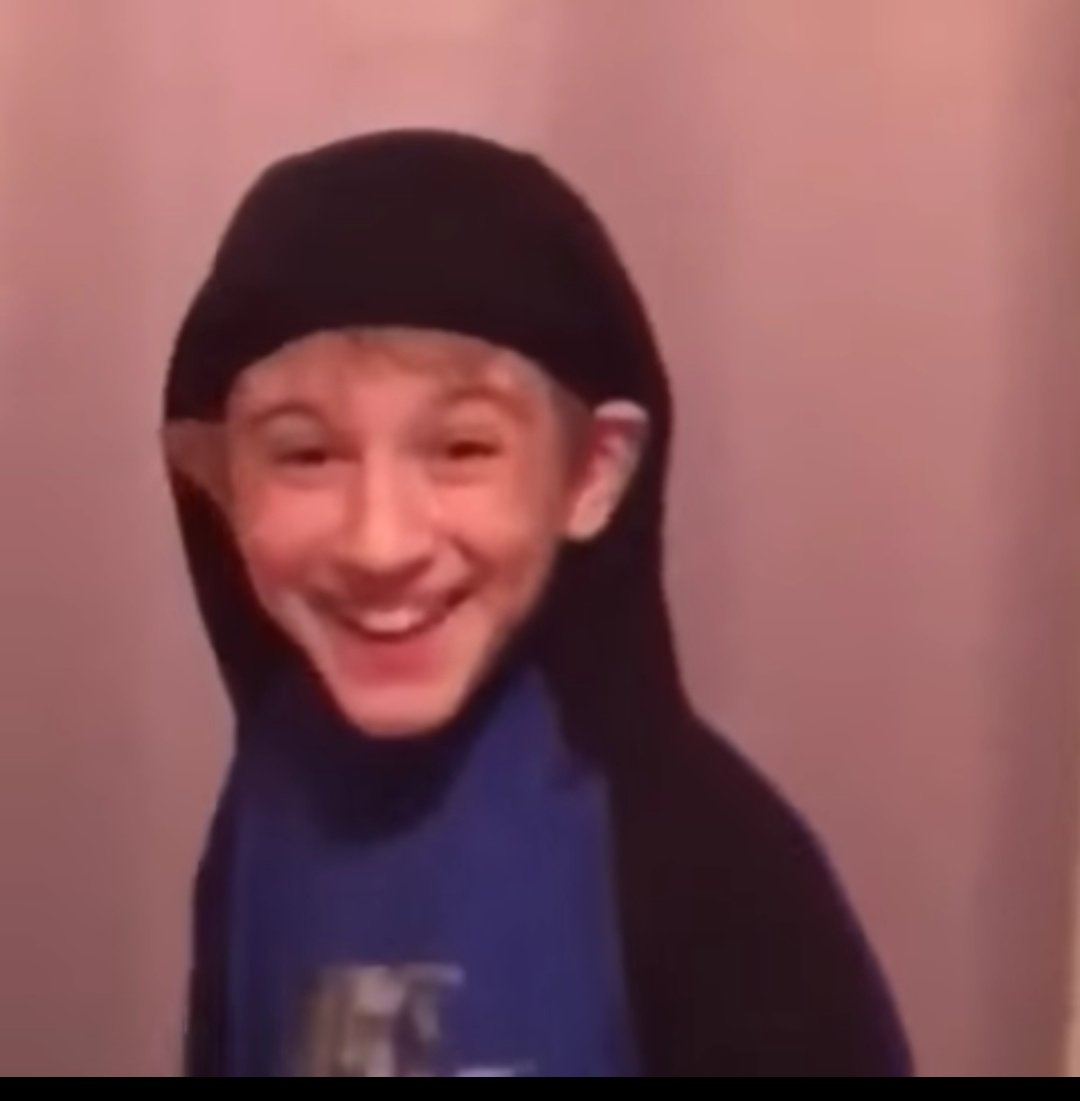 Snoop Dogg Kid Vine Now / Gucci flip flops YouTube / Funny dog vines