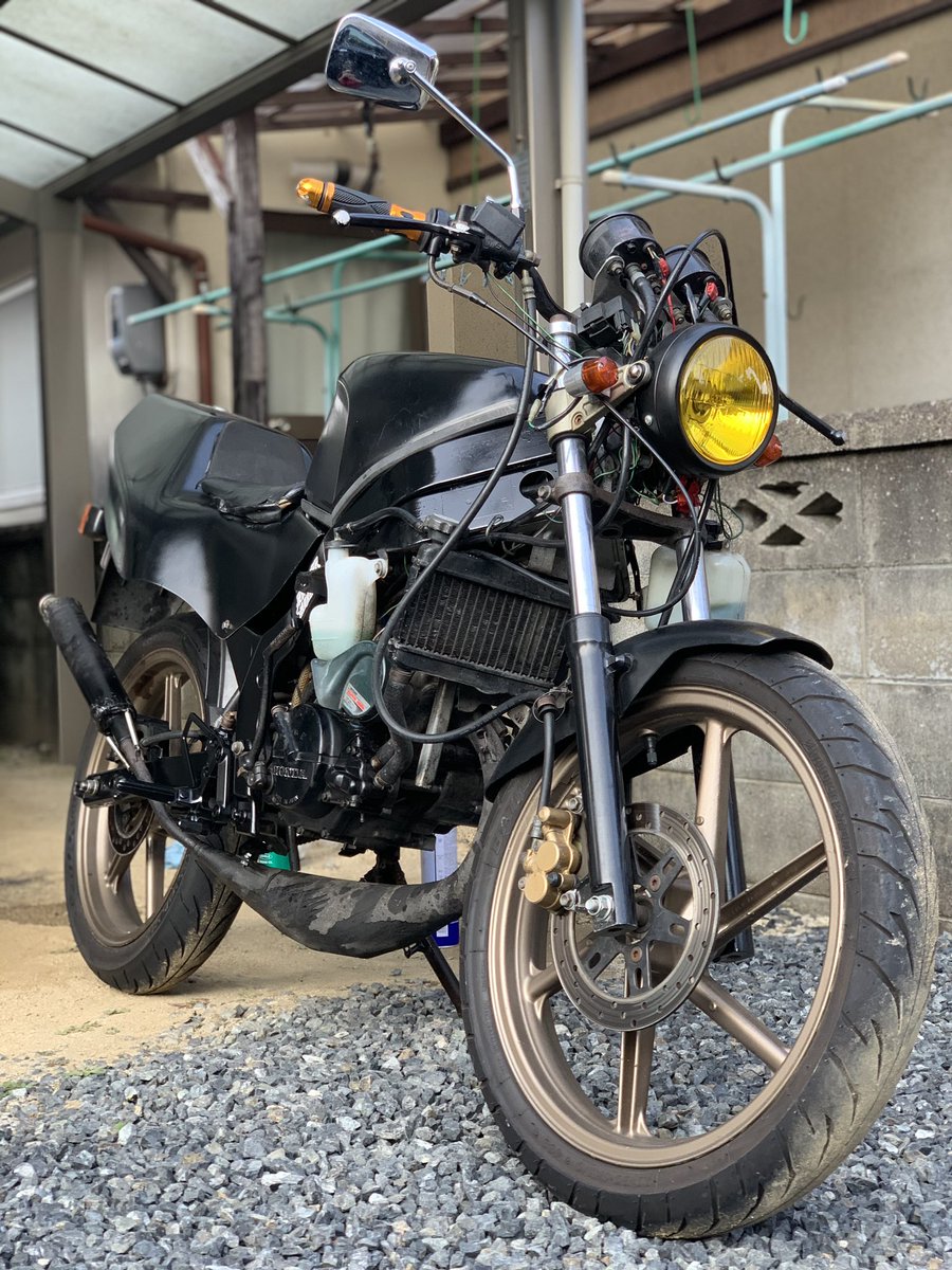 Initialk Twitterren Iphonexsの性能やばw フレーム塗り直しはやっぱ大変だわ Ns1 塗装 50cc 原付