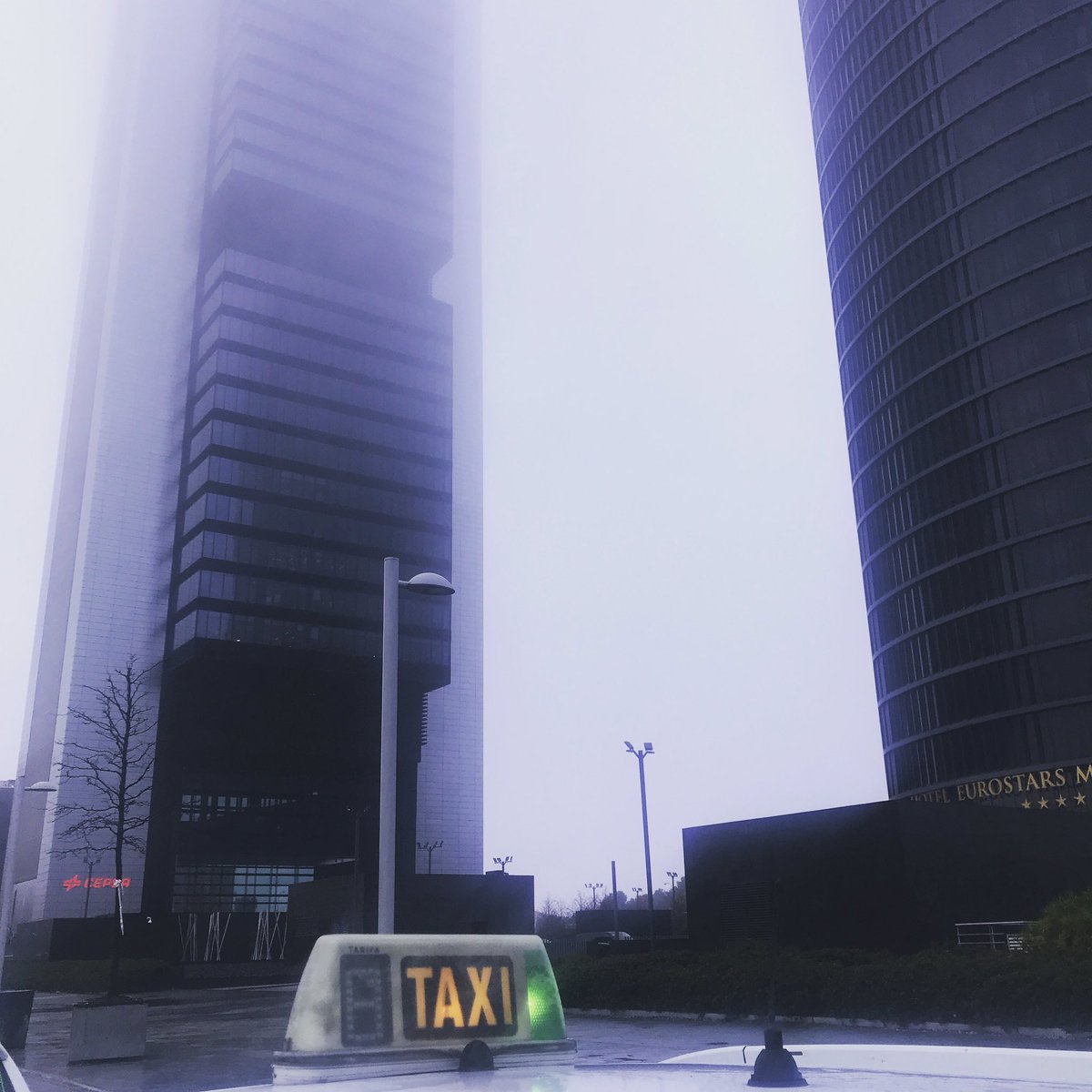 adri_lolo69's tweet photo. Al mal tiempo #usetaxi confie en profesionales. Transporte seguro y legal.
iOS 📱👉🏻 https://t.co/GeUvr0mpZi…
Android 📱👉🏻 https://t.co/PXYP3HaFSS no dude en usar @pidetaxies o llame al 915478200 y con @RTTaxi viaje seguro. https://t.co/5DGE4ogR5M