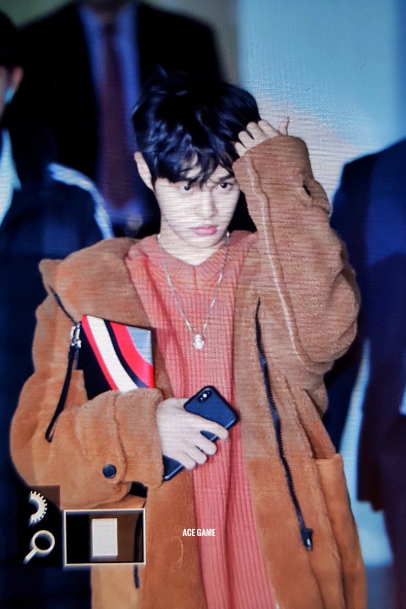ACEGAME_DH's tweet photo. 181124 #대휘 #이대휘 #DAEHW https://t.co/sQebn7AbtC