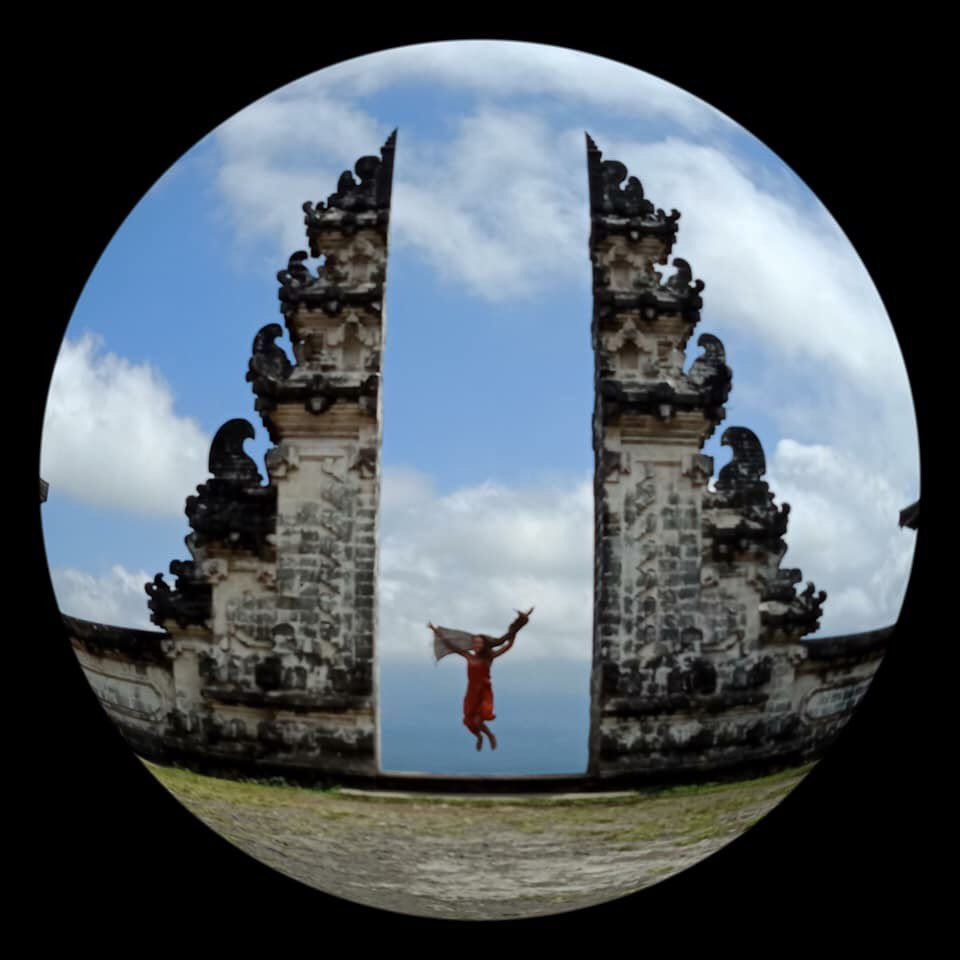 mangguk's tweet photo. EAST BALI TOUR
08. 00am -19.00pm
Price 800 IDR
VISITING :
-Lempuyang temple
-gate of heaven
-tirta gangga / Water place 
-Taman ujung
-virgin beach 
-bukit asah https://t.co/BP0yQb6K5J