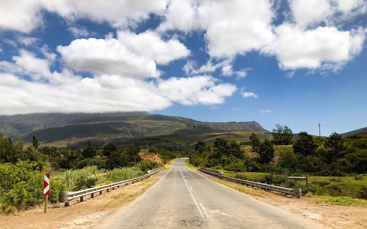 Road trip in search of perfect gravel continues - Barrydale bound! #RainmakerRollerCoaster