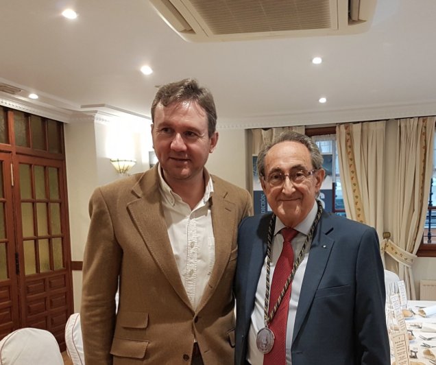 agencia_PCYC's tweet photo. Los nuevos 'académicos del cocido' 2018 destacan el pasado y el futuro de los #PlatosdeCucharas #AntonioDiaz #JulioValles @CocidoCarmen @TabernaPedraza #LuisCarcedo @restauranteojeda @EntreCucharas @agencia_PCYC #gastronomia https://t.co/g9WczX1h4j https://t.co/gPhuG6HRi3