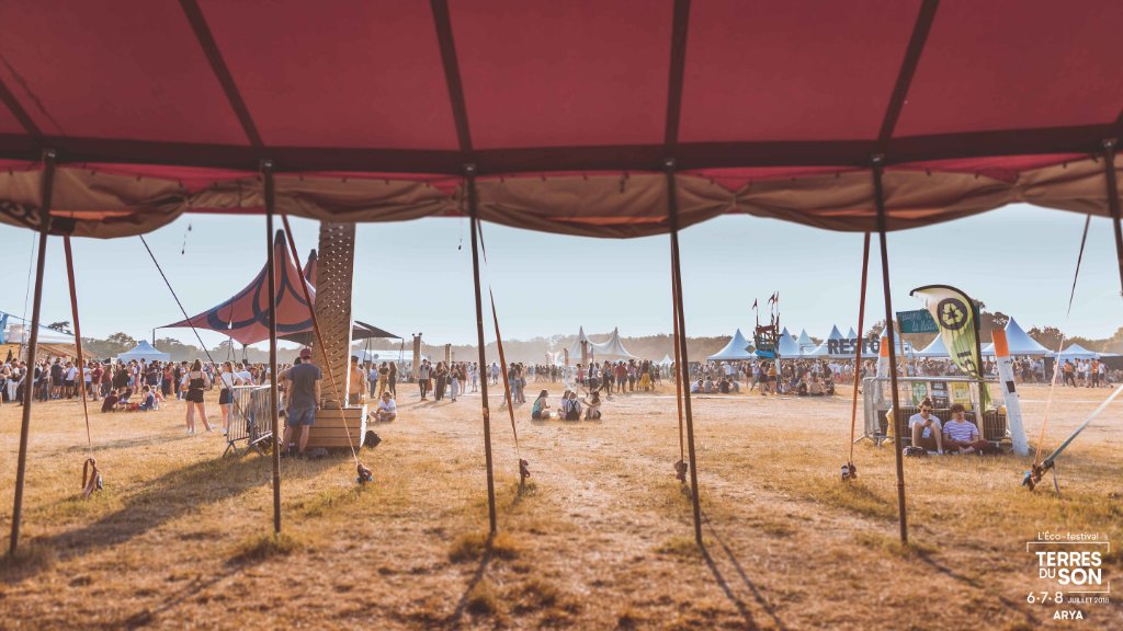 terresduson's tweet photo. On y retourne ? 😍😍
#TDS2018 #ecofestival #TDS2019iscoming https://t.co/45VhTaeQlg