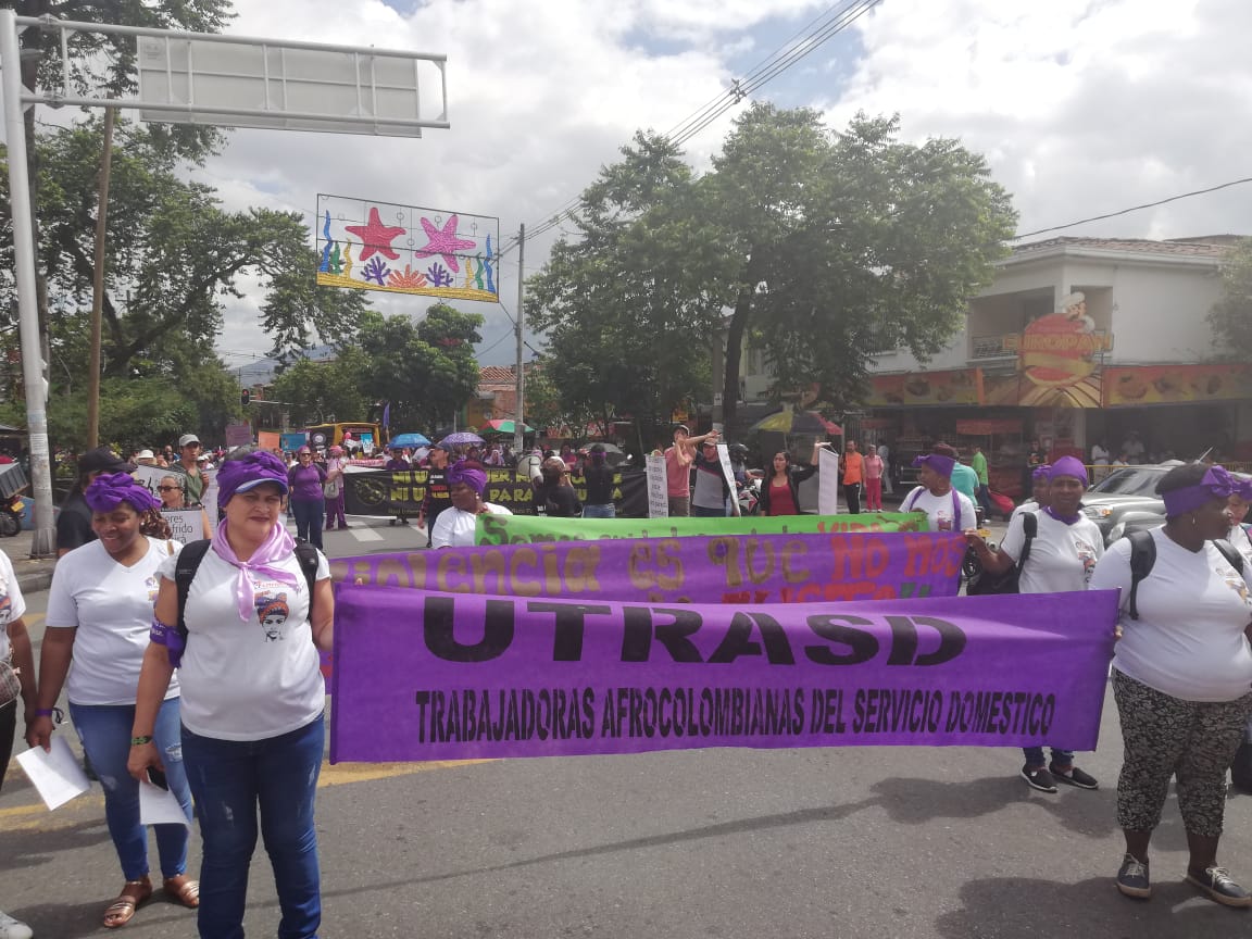 UtrasdSindicato's tweet photo. Hoy #25denoviembre salimos a marchar por nuestro derecho a un #TrabajoSinViolencia https://t.co/tB7KuwvrG8