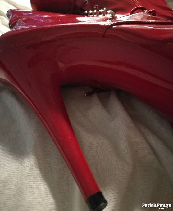 Another pleaser heel closeup  Join me for UNCENSORED, HIGH RES photosets: https://t.co/P8WPlxFVlU  #highheels<a href="/tag/heels"class="tags"><span>#heels</span></a><a href="/tag/highheels"class="tags"><span>#highheels</span></a><a href="/tag/heel"class="tags"><span>#heel</span></a><a href="/tag/pleaser"class="tags"><span>#pleaser</span></a><a href="/tag/heeler"class="tags"><span>#heeler</span></a><a href="/tag/heeladdict"class="tags"><span>#heeladdict</span></a>