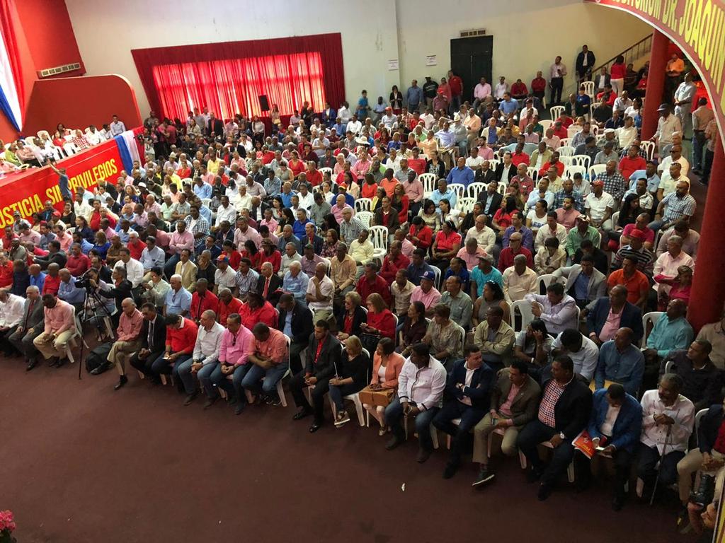 santony27's tweet photo. En un fortalecimiento a la democracia moderna #PRSCDecide
@QuiqueAntun @RogelioGenao @PartidoPRSC #CEPRSC @wrgenao @Lared_do @guillermocaram @ingrid_yeara @Fmartinez26 @Sergiaelena https://t.co/vgtUdu69rJ