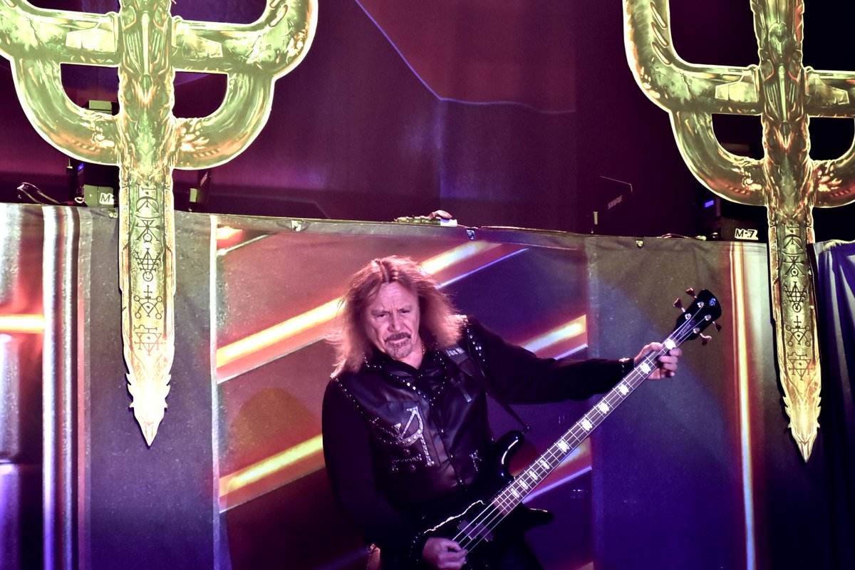 judaspriest's tweet photo. Wednesday 14th November 2018 - KM HALL - BELO HORIZONTE, BRAZIL
Photos: Evandro Parreiras
2 of 2
#metalmaniacs #judaspriest #firepower #firepowertour2018 https://t.co/CfZV6lrpFU