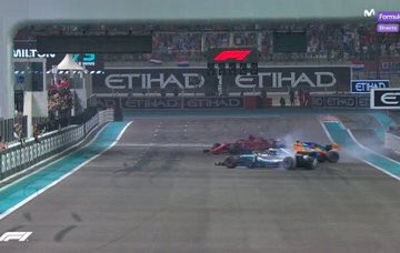 ASuttonRacing's tweet photo. I have to say...

That was a pleasure to watch both Lewis and Seb bring Alonso round to the grid and give him the send off he deserved!

That’s what it’s about...!! ✌🏼❤️

#Respect #F1 https://t.co/FLhMfhDpzH