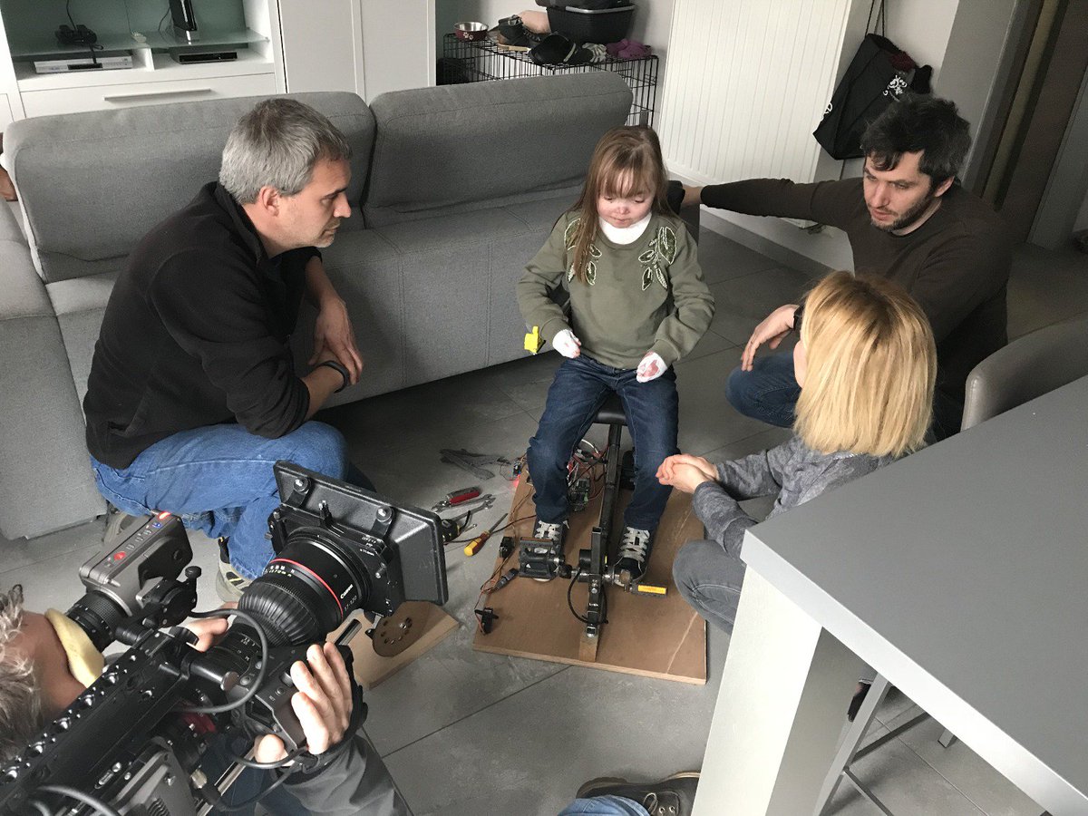 Deze maandag en dinsdag bij #teamscheire: Morgan wil fietsen. Foto van de eerste test bij Morgan thuis: