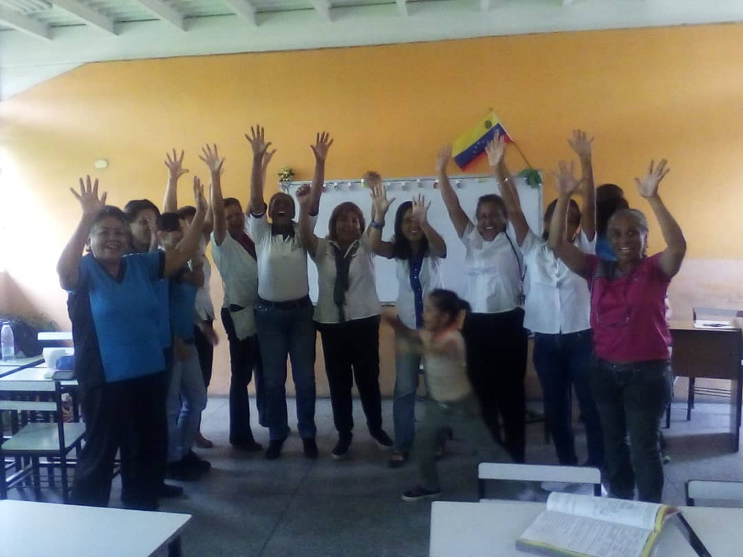 CeibVenezuela's tweet photo. CONGRESO PEDAGÓGICA DEL CIRCUITO 10 MIGUEL PEÑA VALENCIA GRAN ÉXITO DÍA VIERNES https://t.co/UHTy84nvBJ