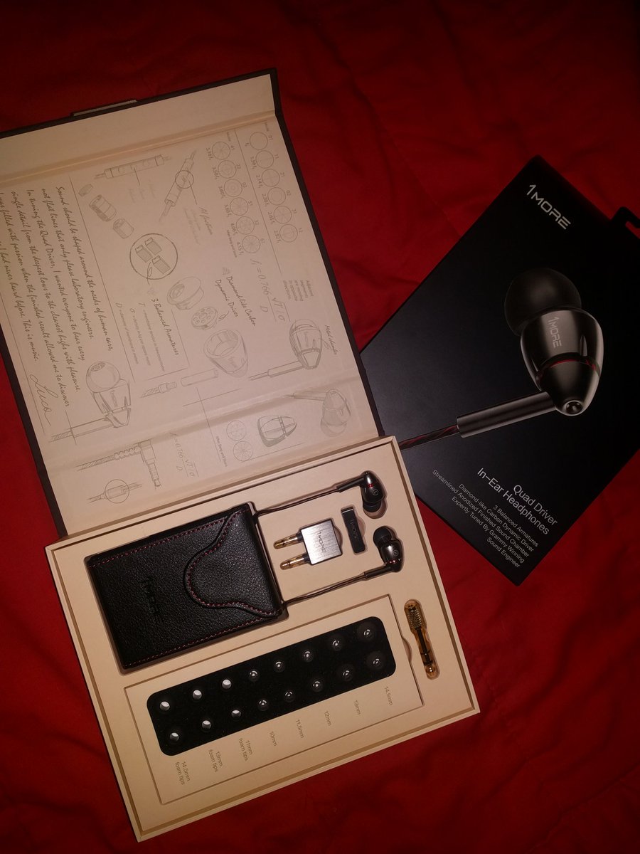 sonia_grif's tweet photo. The birthday gift you can't put down
My friends ruuuuule🍻 https://t.co/XoET1vMlAt