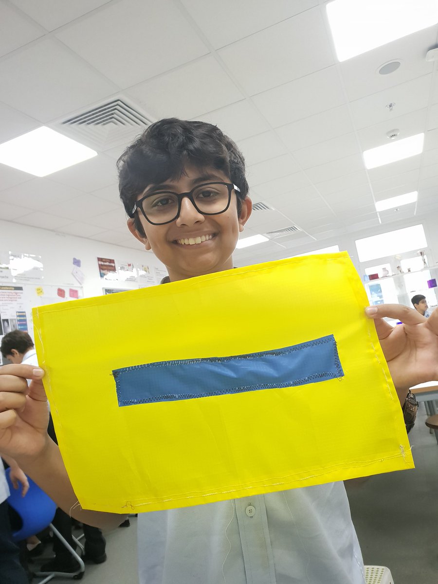 angebdes's tweet photo. Grade 7 #MYPDesign 'Flying High' following their sewing pattern plans to create their kites #textilestechnology #applique #innovation #function #development https://t.co/jVq0dXDO0x