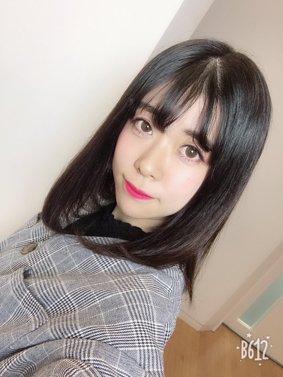本日11/25スタジオエス撮影会ありがとうございましたー！屋内での撮影は私自身初めてで、難しいこともたくさんあって課題が色々見えました😭久しぶりにカメラを持参して行ったので休憩中は撮影に混ざらせてもらえて楽しかったです💕ありがとうございました！ #スタジオエス #スタジオエス撮影会