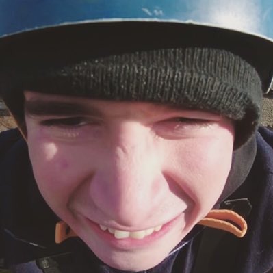 levraimcfly's tweet photo. #NouvellePhotoDeProfilJimmyTesUnRoi https://t.co/u06svp00UQ